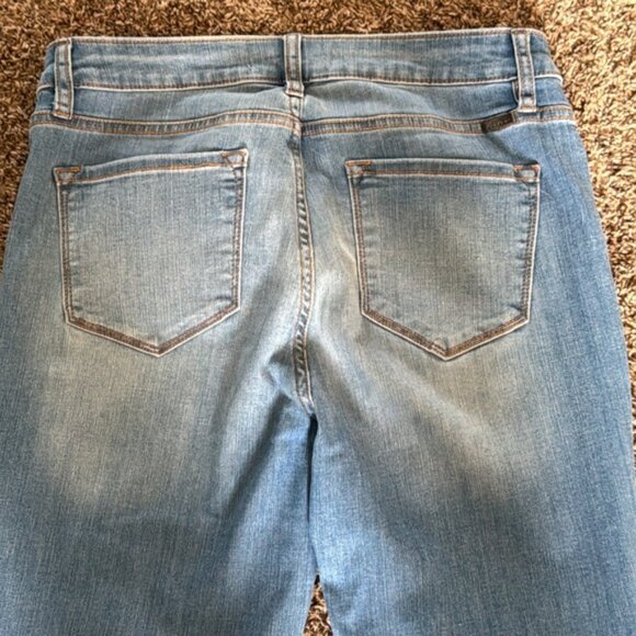 Kancan 30 Light Wash Straight Leg Distressed Jeans - Picture 6 of 9